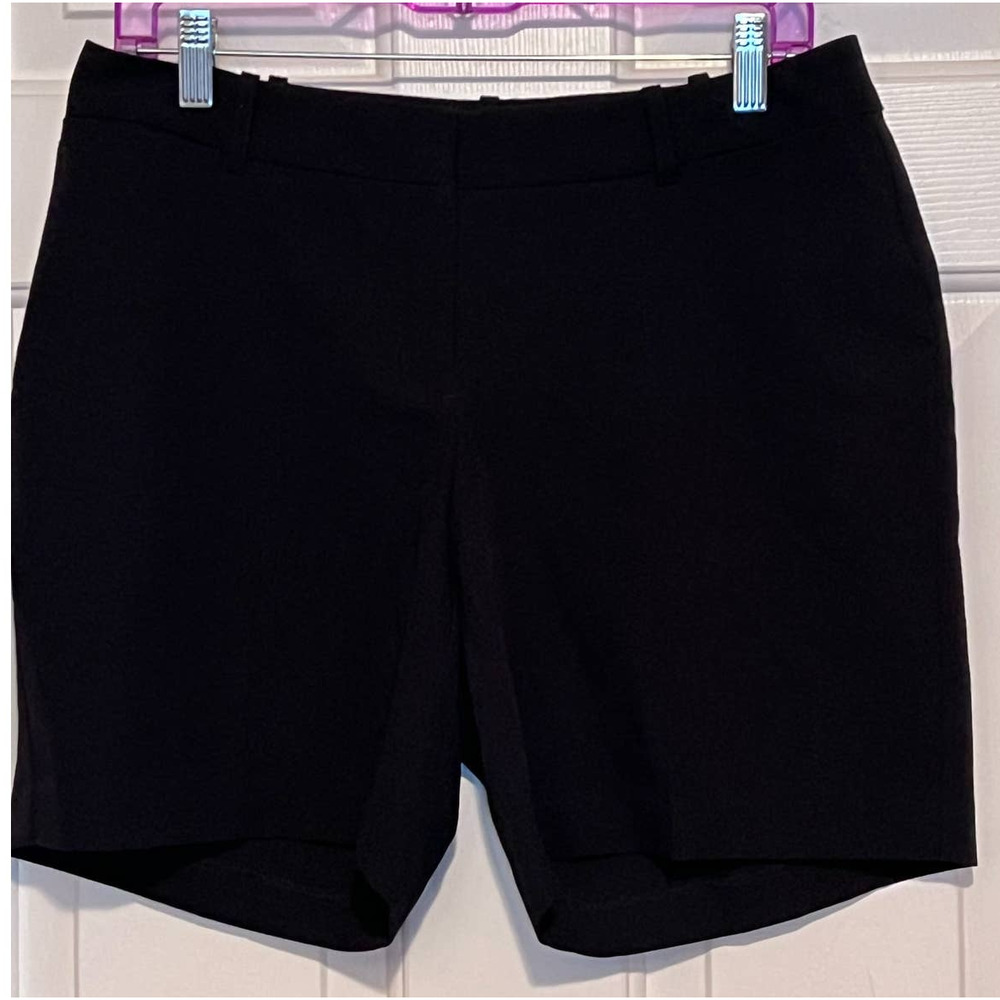 Briggs New York Women's Black Dress Shorts Size 10 16 1/2" Long x 16" Waist x 9"